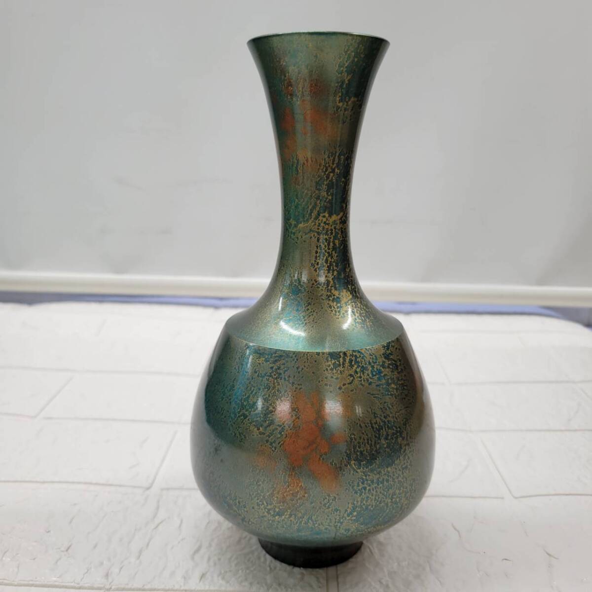☆【在庫処分価格】高岡銅器 鋳銅製 花器 花瓶 共箱 一輪挿し 高 ☆【在庫処分価格】高岡銅器 鋳銅製 花器 花瓶 共箱 一輪挿し 高