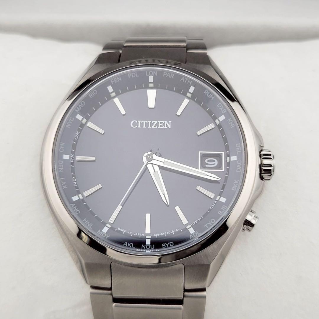 極美品 CITIZEN シチズン エコドライブ チタン 黒文字盤 デイト 極美品 CITIZEN シチズン エコドライブ チタン 黒文字盤 デイト