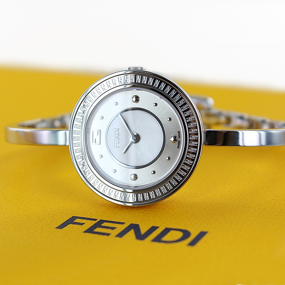フェンディ レディース 腕時(shí)計(jì) 手表 ファー 女性 妻 誕生日プレゼント 結(jié)婚式 パーティー ギフト ランキング お祝い