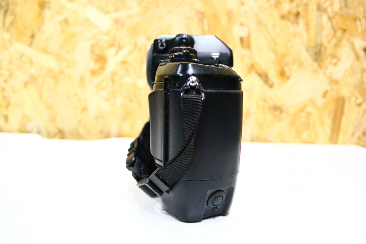 KJ03284 ニコン nikon F4 MB-21 フィルムカメラ ボディ 動作 KJ03284 ニコン nikon F4 MB-21 フィルムカメラ ボディ 動作