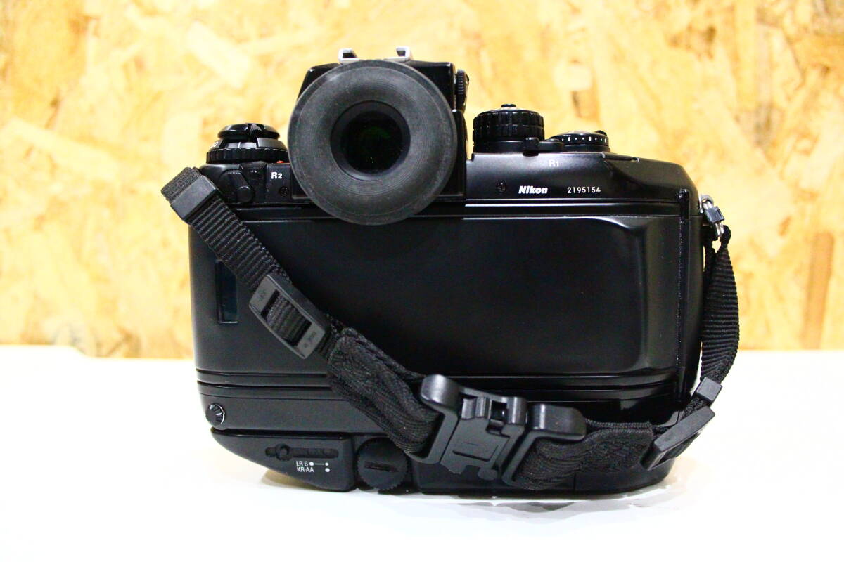 KJ03284 ニコン nikon F4 MB-21 フィルムカメラ ボディ 動作 KJ03284 ニコン nikon F4 MB-21 フィルムカメラ ボディ 動作