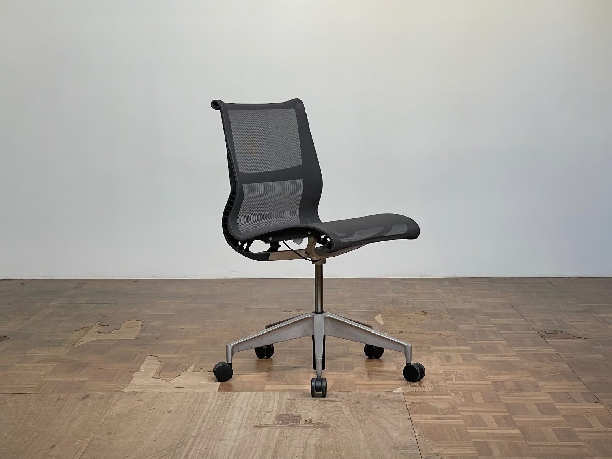 os7234.|Herman Miller 名作 Studio7.5 Setu Multipurpose os7234.|Herman Miller 名作 Studio7.5 Setu Multipurpose