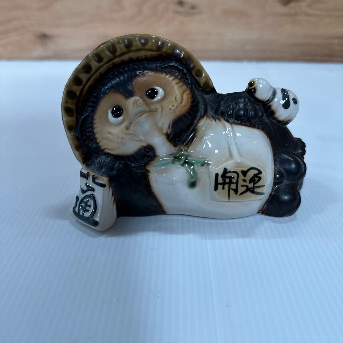 陶器 置物 商売繁盛 縁起物 たぬき シーサー 骨董 昭和レトロ 陶器 置物 商売繁盛 縁起物 たぬき シーサー 骨董 昭和レトロ