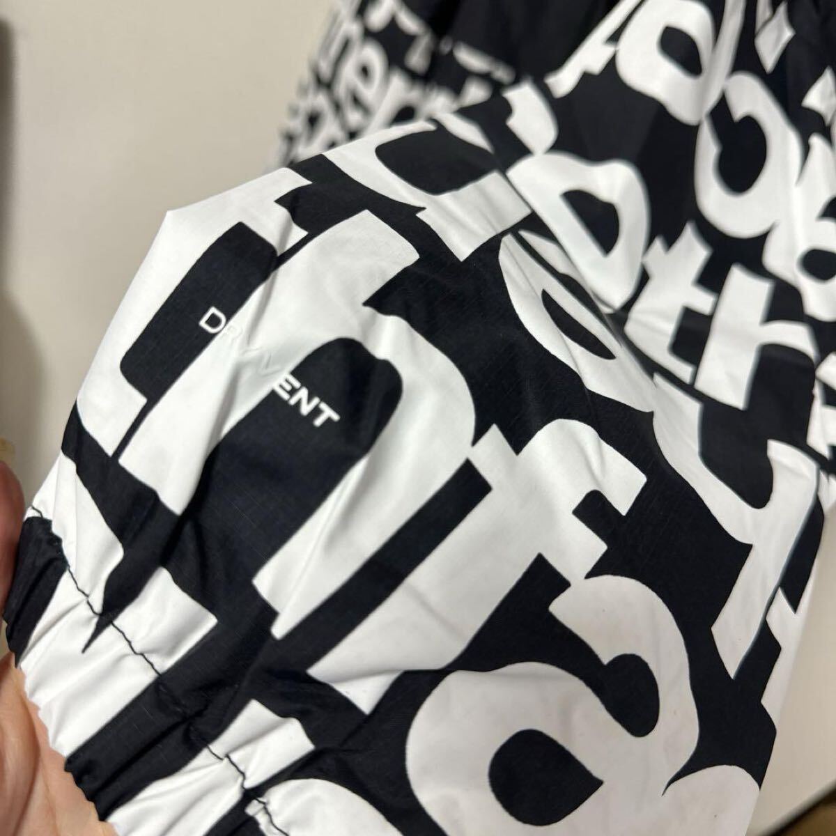 US限定新品 THE NORTH FACE 防水透湿 ジャケット パーカーXXL US限定新品 THE NORTH FACE 防水透湿 ジャケット パーカーXXL