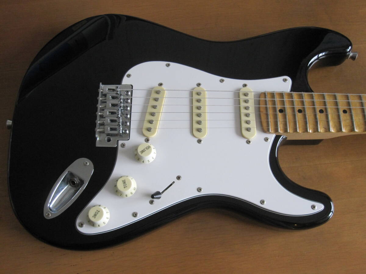ノーブランド STタイプ ギター☆スキャロップ☆ST62 BLK SC M ノーブランド STタイプ ギター☆スキャロップ☆ST62 BLK SC M