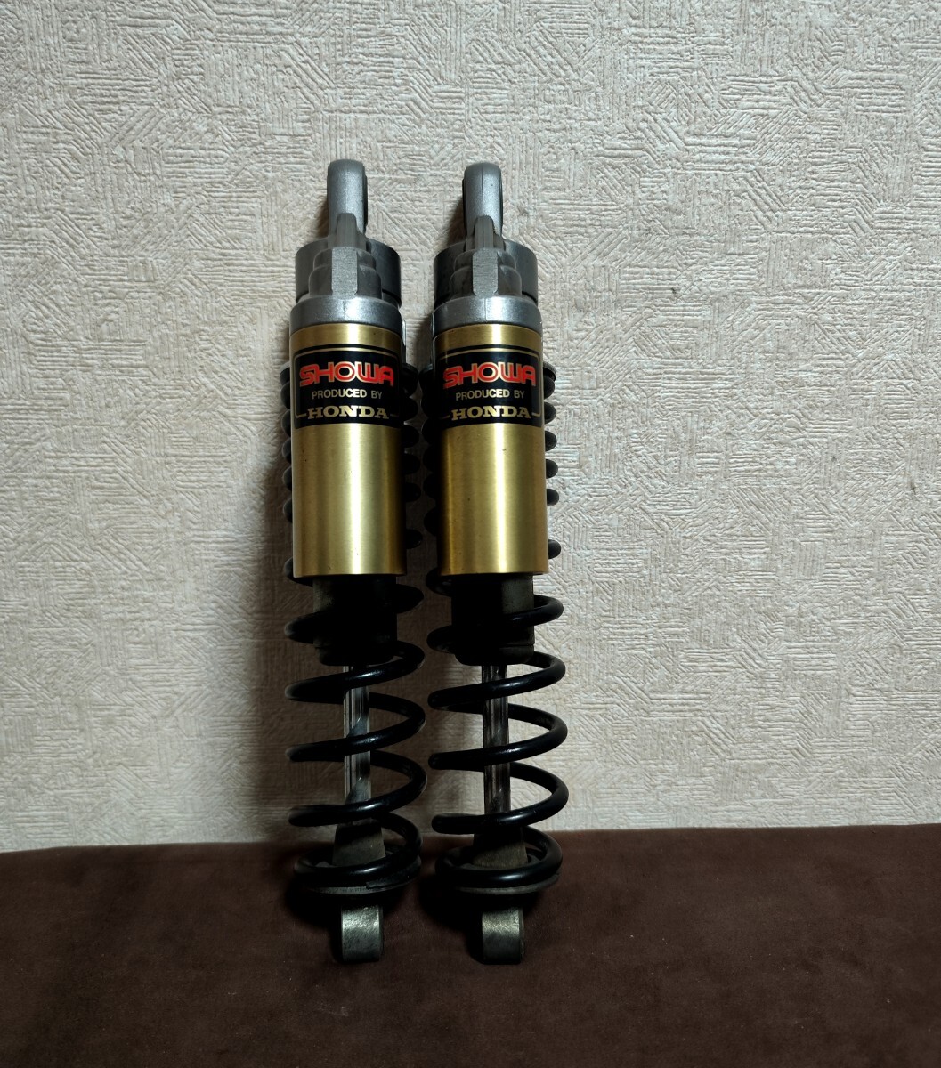 希少 純正 CB750 RC42 SHOWA リアサスペンション CB400SF NC42 希少 純正 CB750 RC42 SHOWA リアサスペンション CB400SF NC42