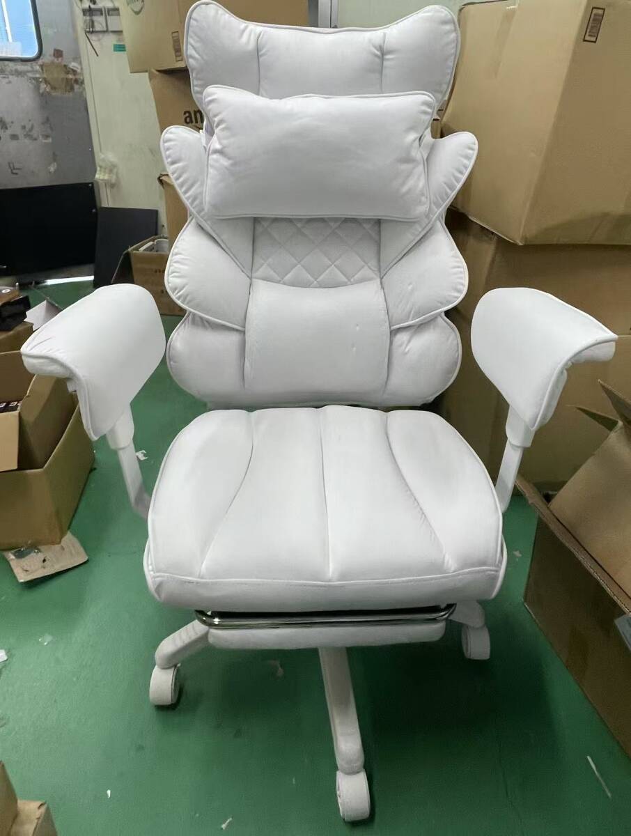 66BG101 ホワイト マッサージ機能付き埼玉【引取限定】発送不可 試座可能! 8000円から在庫有ーゲーミングチェア/オフィスチェア ハイバックチェア