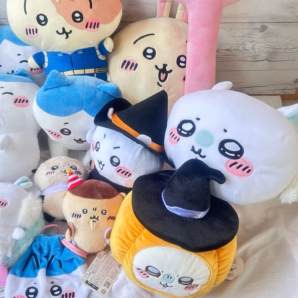 ちいかわ ぬいぐるみ うさぎ ハチワレ モモンガ まとめ売り ちいかわ ぬいぐるみ うさぎ ハチワレ モモンガ まとめ売り