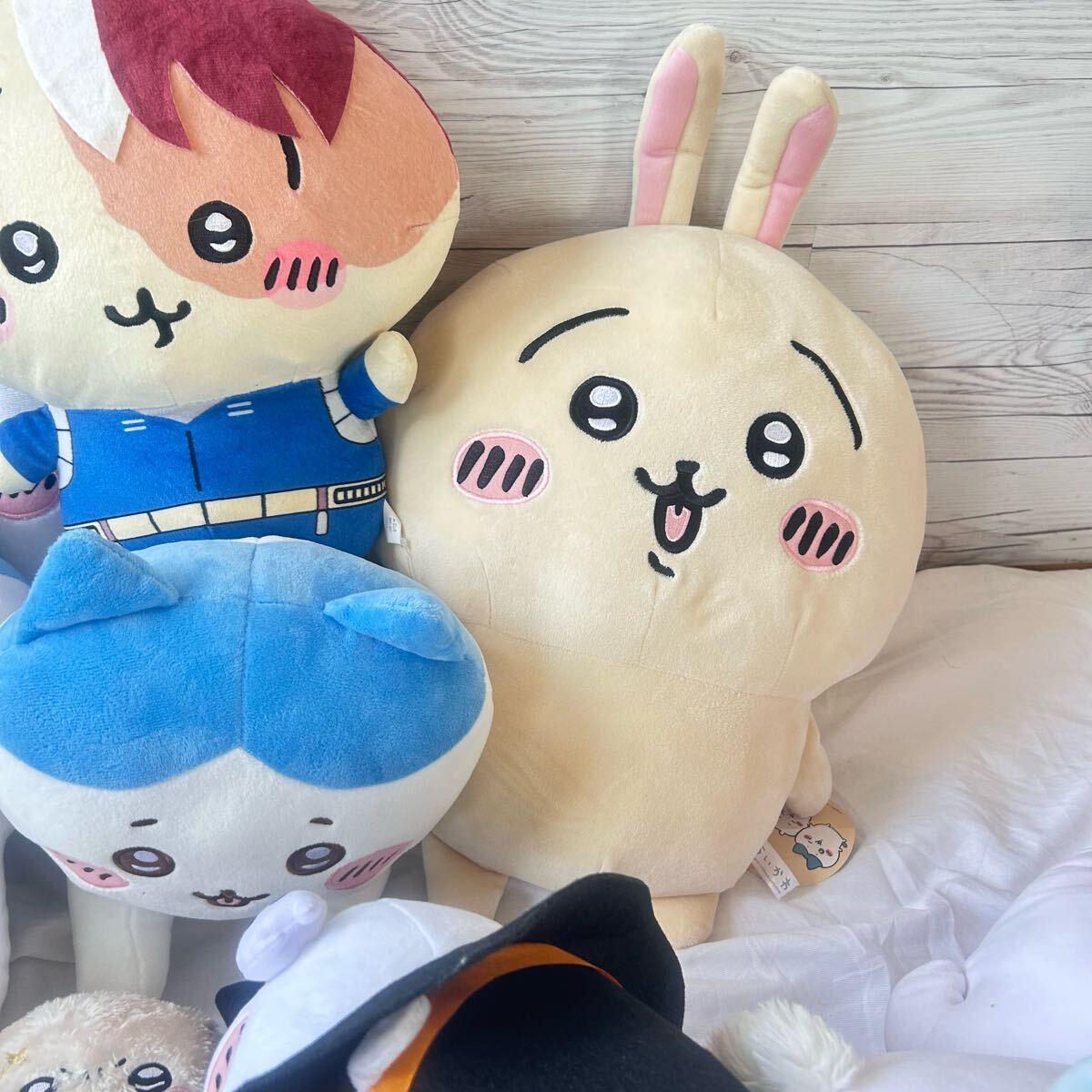 ちいかわ ぬいぐるみ うさぎ ハチワレ モモンガ まとめ売り ちいかわ ぬいぐるみ うさぎ ハチワレ モモンガ まとめ売り