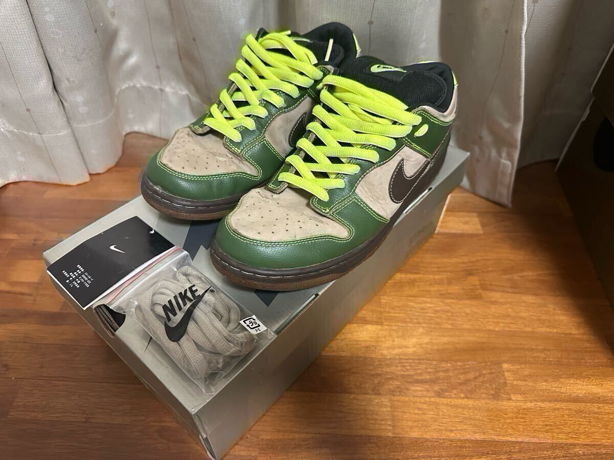 NIKE DUNK LOW PRO SB JEDI 28.5cm ナイキダンクロー 中古 NIKE DUNK LOW PRO SB JEDI 28.5cm ナイキダンクロー 中古