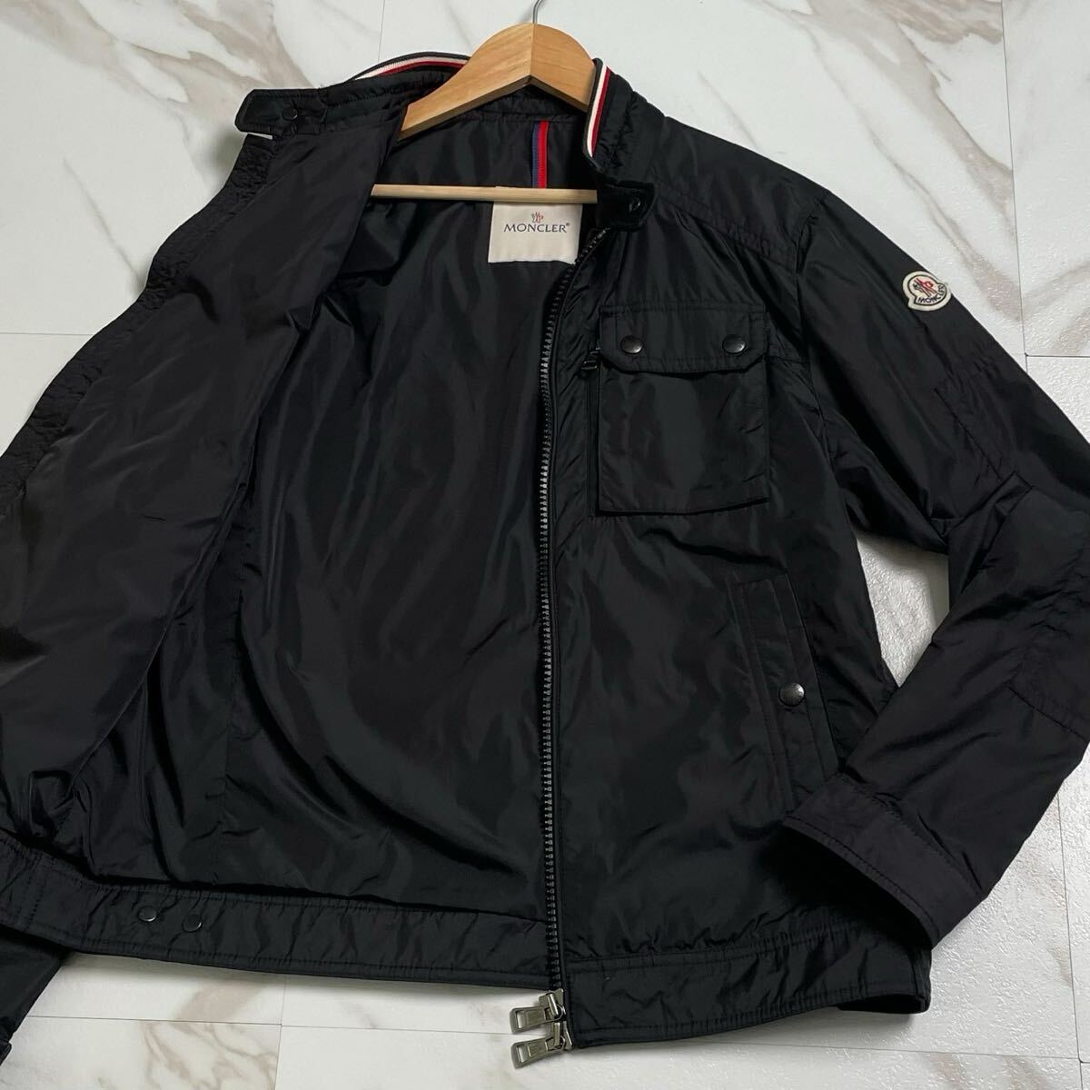 未使用級○MONCLER モンクレール【ロゴワッペン トリコロール