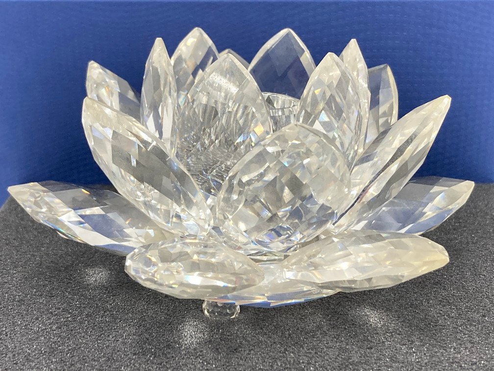 SWAROVSKI スワロフスキー キャンドルホルダー 蓮の葉 箱付き SWAROVSKI スワロフスキー キャンドルホルダー 蓮の葉 箱付き
