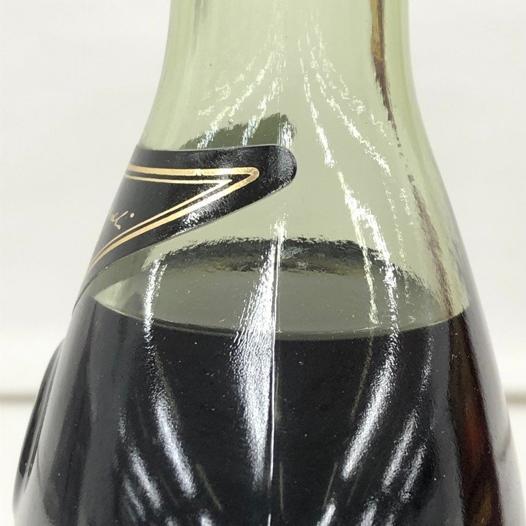 Hennessy ヘネシー ブランデー コニャック X.O 700ml 40% 箱あり Hennessy ヘネシー ブランデー コニャック X.O 700ml 40% 箱あり