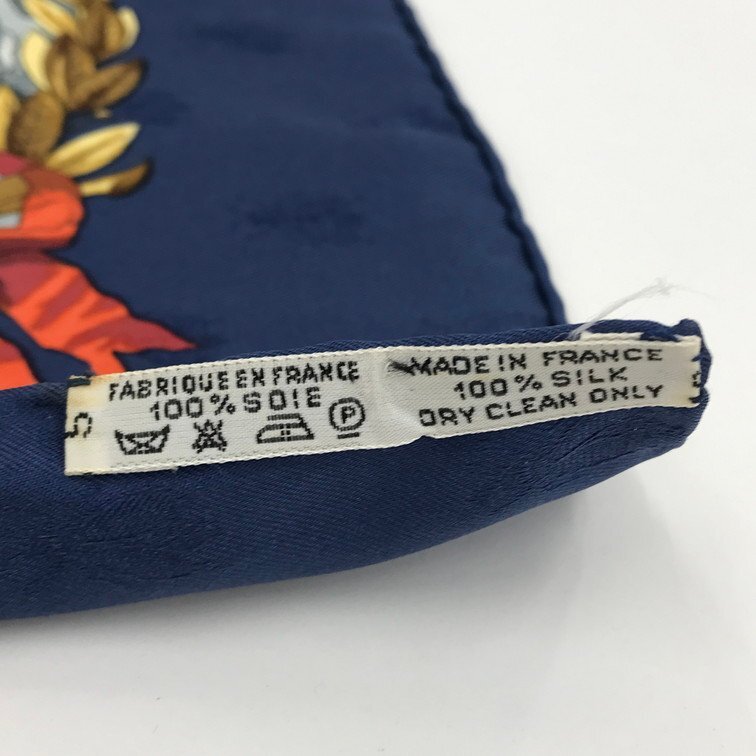 HERMES エルメス スカーフ カレ90 シルク タグあり 箱あり HERMES エルメス スカーフ カレ90 シルク タグあり 箱あり