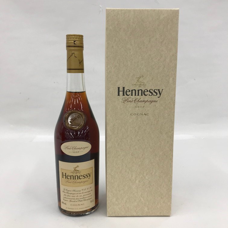 Hennessy ヘネシー ブランデー コニャック V.S.O.P 700ml 40% 箱 Hennessy ヘネシー ブランデー コニャック V.S.O.P 700ml 40% 箱