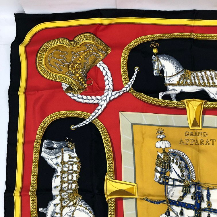 HERMES エルメス スカーフ カレ90 シルク タグあり【DDAT9041 HERMES エルメス スカーフ カレ90 シルク タグあり【DDAT9041