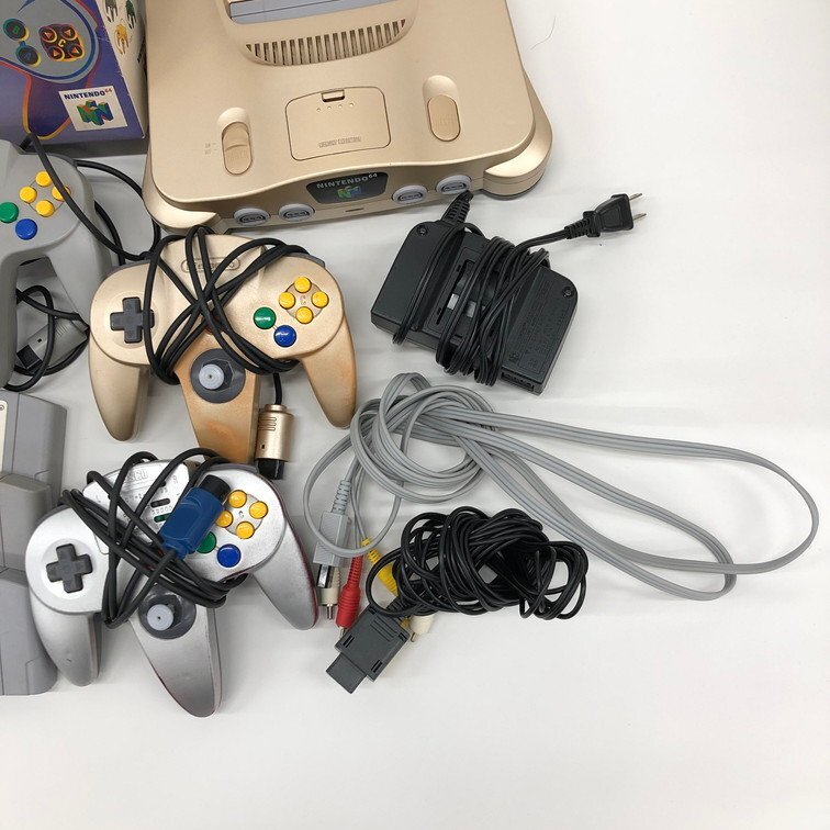 ゲーム機 コントローラー ソフト その他付属品 おまとめ 任天堂 ゲーム機 コントローラー ソフト その他付属品 おまとめ 任天堂