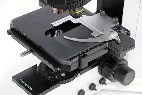 OLYMPUS/オリンパス 生物顕微鏡 対物レンズ3個付属○BX50F 中古 OLYMPUS/オリンパス 生物顕微鏡 対物レンズ3個付属○BX50F 中古