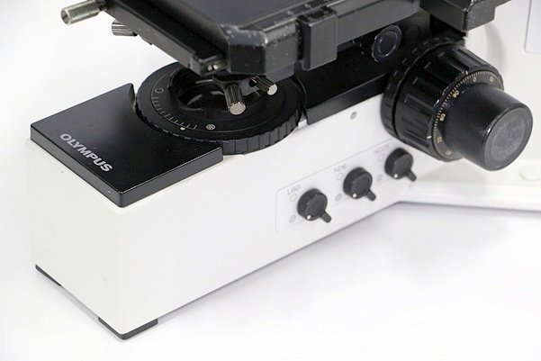 OLYMPUS/オリンパス 生物顕微鏡 対物レンズ3個付属○BX50F 中古 OLYMPUS/オリンパス 生物顕微鏡 対物レンズ3個付属○BX50F 中古
