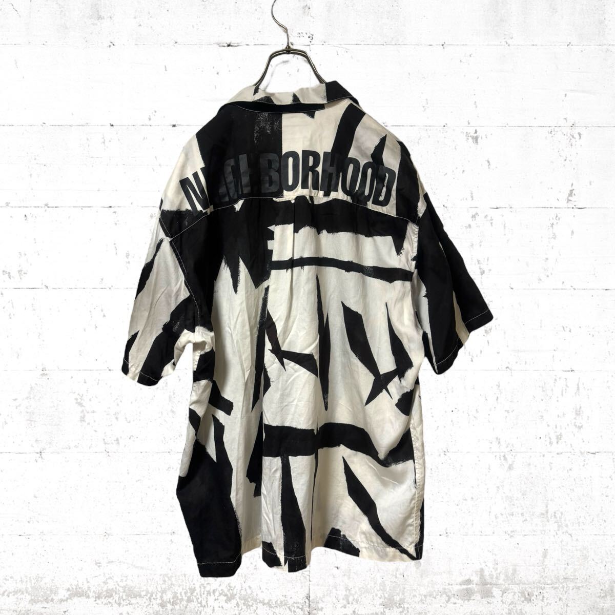 NEIGHBORHOOD コットンサテン オープンカラー シャツ 半袖 総柄 NEIGHBORHOOD コットンサテン オープンカラー シャツ 半袖 総柄