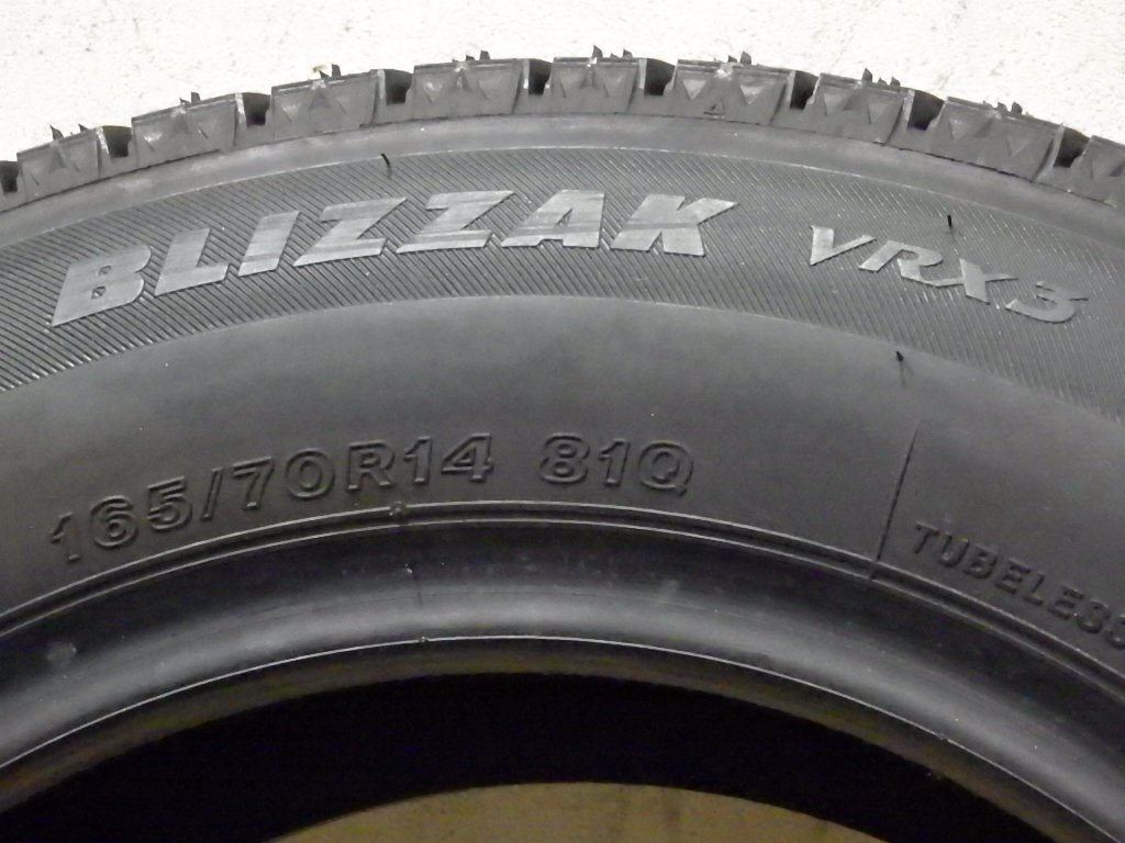 石) バリ溝 スタッドレス 165/70R14 81Q BS BLIZZAK VRX3 2021年 石) バリ溝 スタッドレス 165/70R14 81Q BS BLIZZAK VRX3 2021年