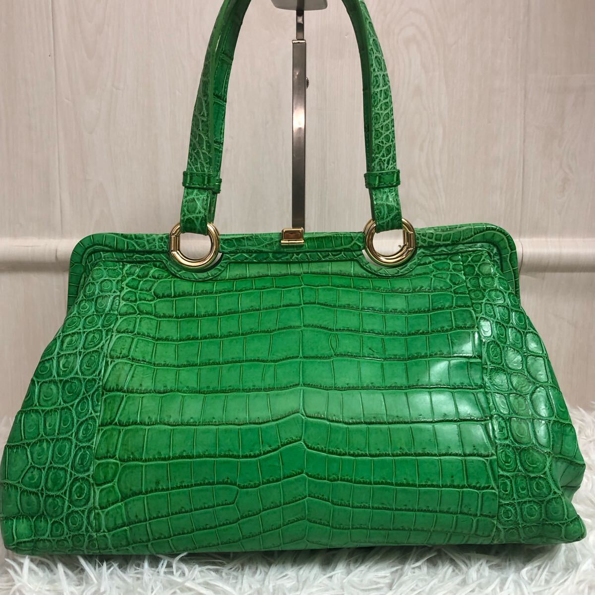 極美品/超希少○ボッテガヴェネタ BOTTEGA VENETA クロコダイル 極美品/超希少○ボッテガヴェネタ BOTTEGA VENETA クロコダイル