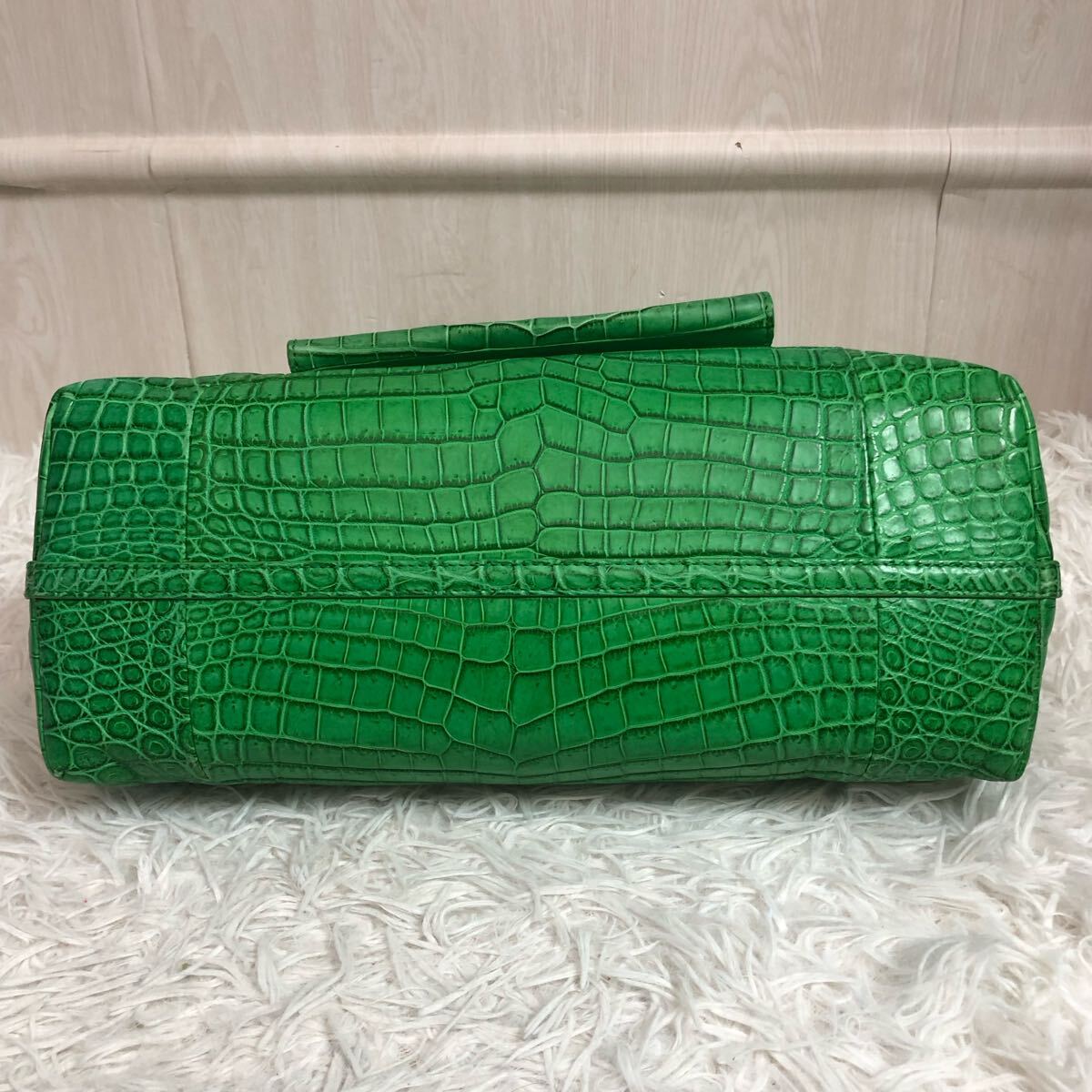 極美品/超希少○ボッテガヴェネタ BOTTEGA VENETA クロコダイル 極美品/超希少○ボッテガヴェネタ BOTTEGA VENETA クロコダイル