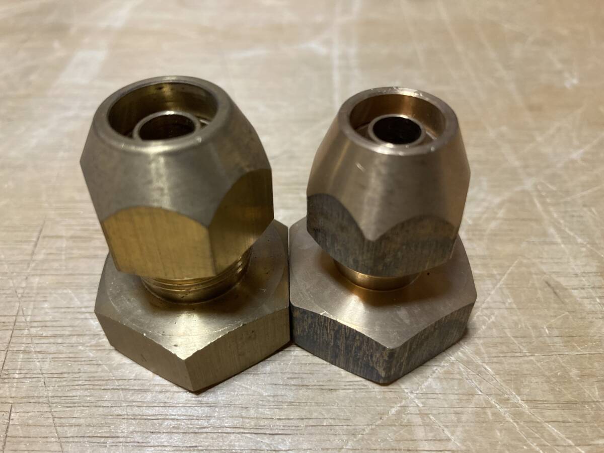 【未使用/長期保管品】■ポリ用継手■メスアダプターかハーフジョイント（メス）■詳細不明■2種類セット■_画像1