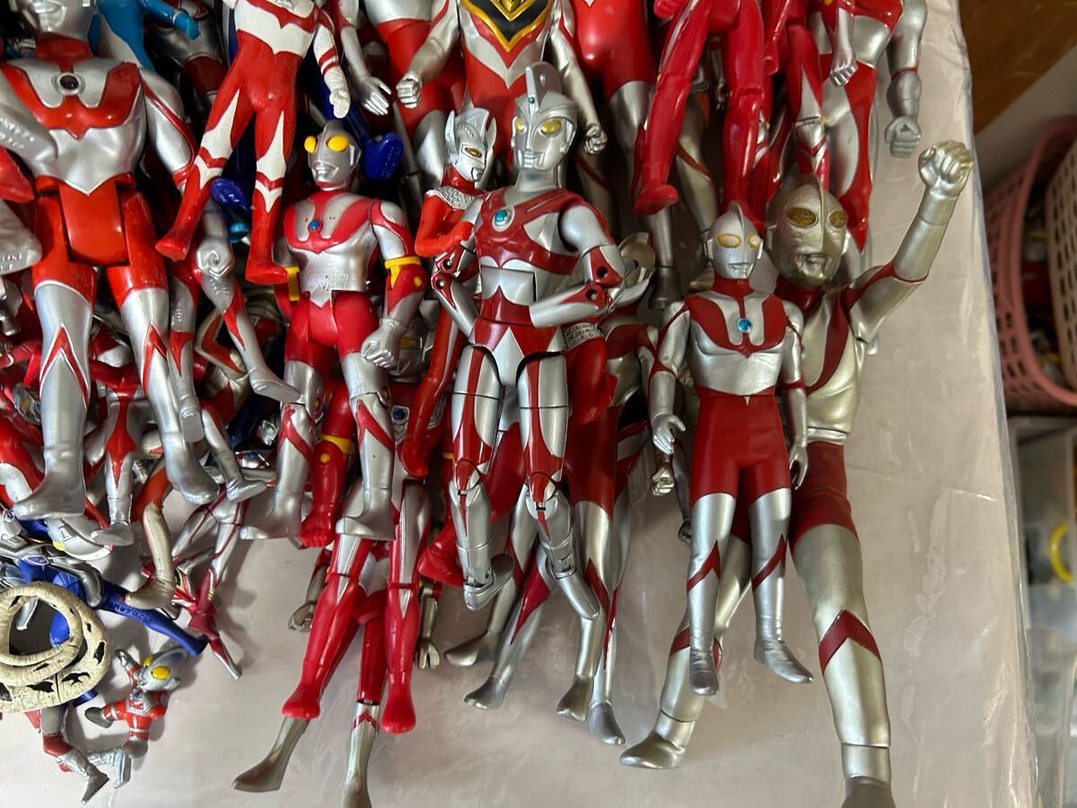 C25042408 ウルトラマン ソフビ フィギュア まとめ売り ウルトラ C25042408 ウルトラマン ソフビ フィギュア まとめ売り ウルトラ