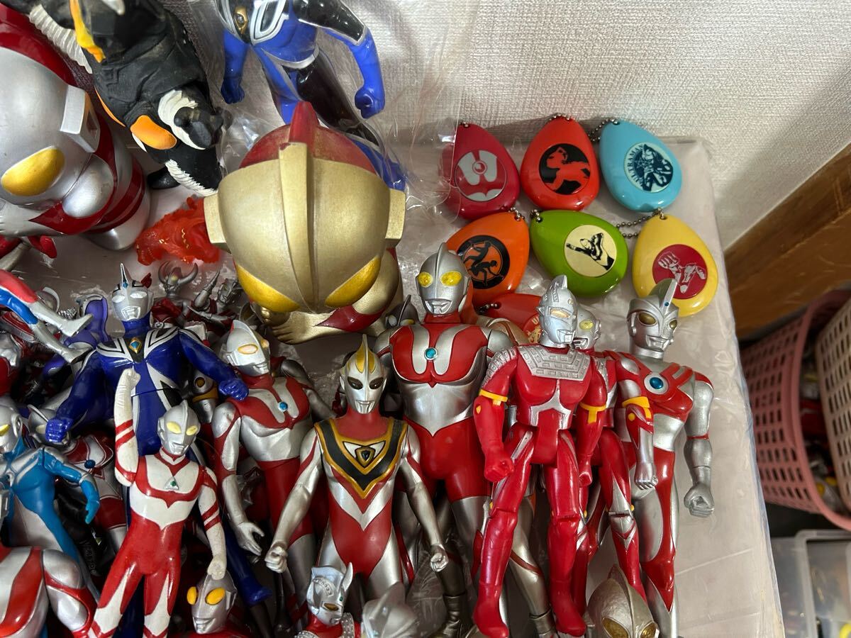 C25042408 ウルトラマン ソフビ フィギュア まとめ売り ウルトラ C25042408 ウルトラマン ソフビ フィギュア まとめ売り ウルトラ