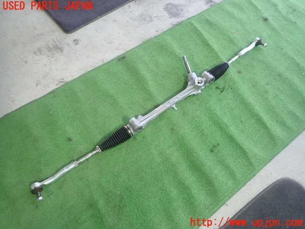 1UPJ-25854235]カローラ ツーリング ハイブリッド(ZWE219W)パワステギアボックス 中古