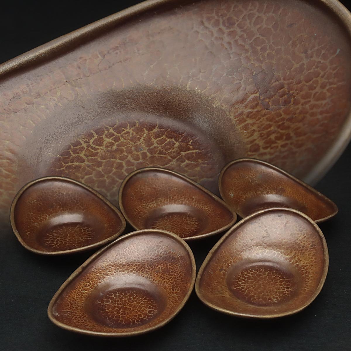 JO233 煎茶道具 銅茶托 五客 総重225g・銅鎚目小判形茶托・楕円 JO233 煎茶道具 銅茶托 五客 総重225g・銅鎚目小判形茶托・楕円