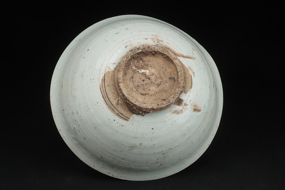 EX825 朝鮮古美術 李朝 堅手 茶碗 径18.5cm 重515g 書付箱・李朝 EX825 朝鮮古美術 李朝 堅手 茶碗 径18.5cm 重515g 書付箱・李朝
