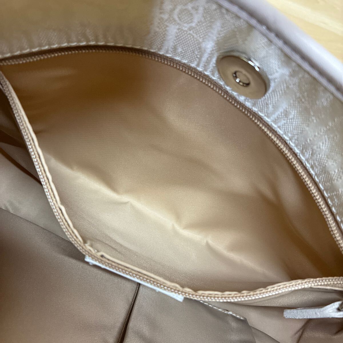 美品】Christian Dior ディオール トロッター ショルダーバッグ 美品】Christian Dior ディオール トロッター ショルダーバッグ