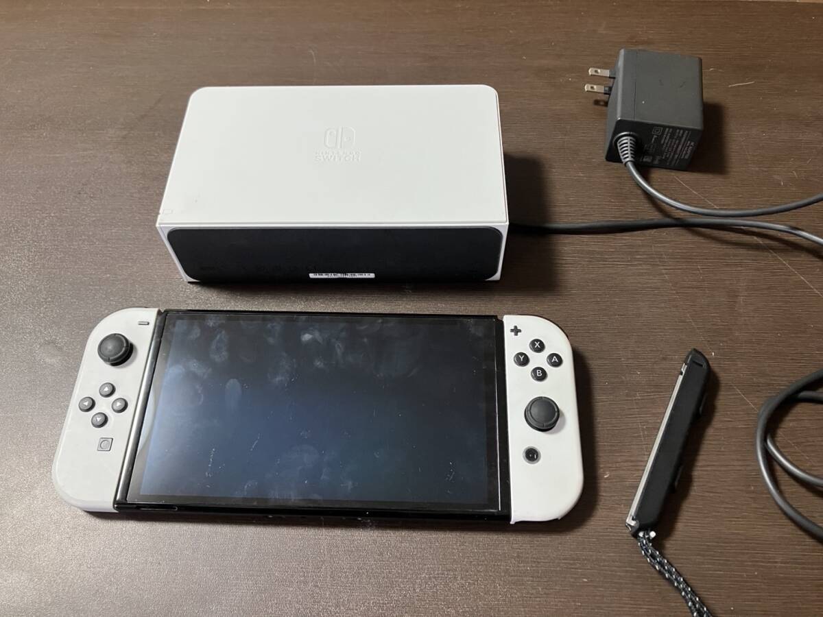 1円~!!任天堂 Switch 本体 中古品 ニンテンドースイッチ 本体 1円~!!任天堂 Switch 本体 中古品 ニンテンドースイッチ 本体