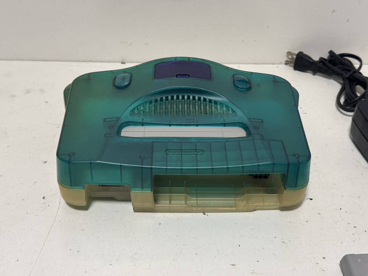 任天堂 ニンテンドー NINTENDO64 NUS-001 ロクヨン クリアブルー 任天堂 ニンテンドー NINTENDO64 NUS-001 ロクヨン クリアブルー