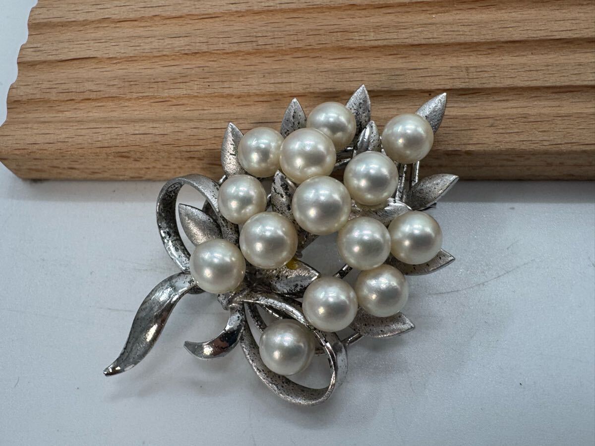 0405】真珠 ブローチ シルバー sterling ヴィンテージ 0405】真珠 ブローチ シルバー sterling ヴィンテージ