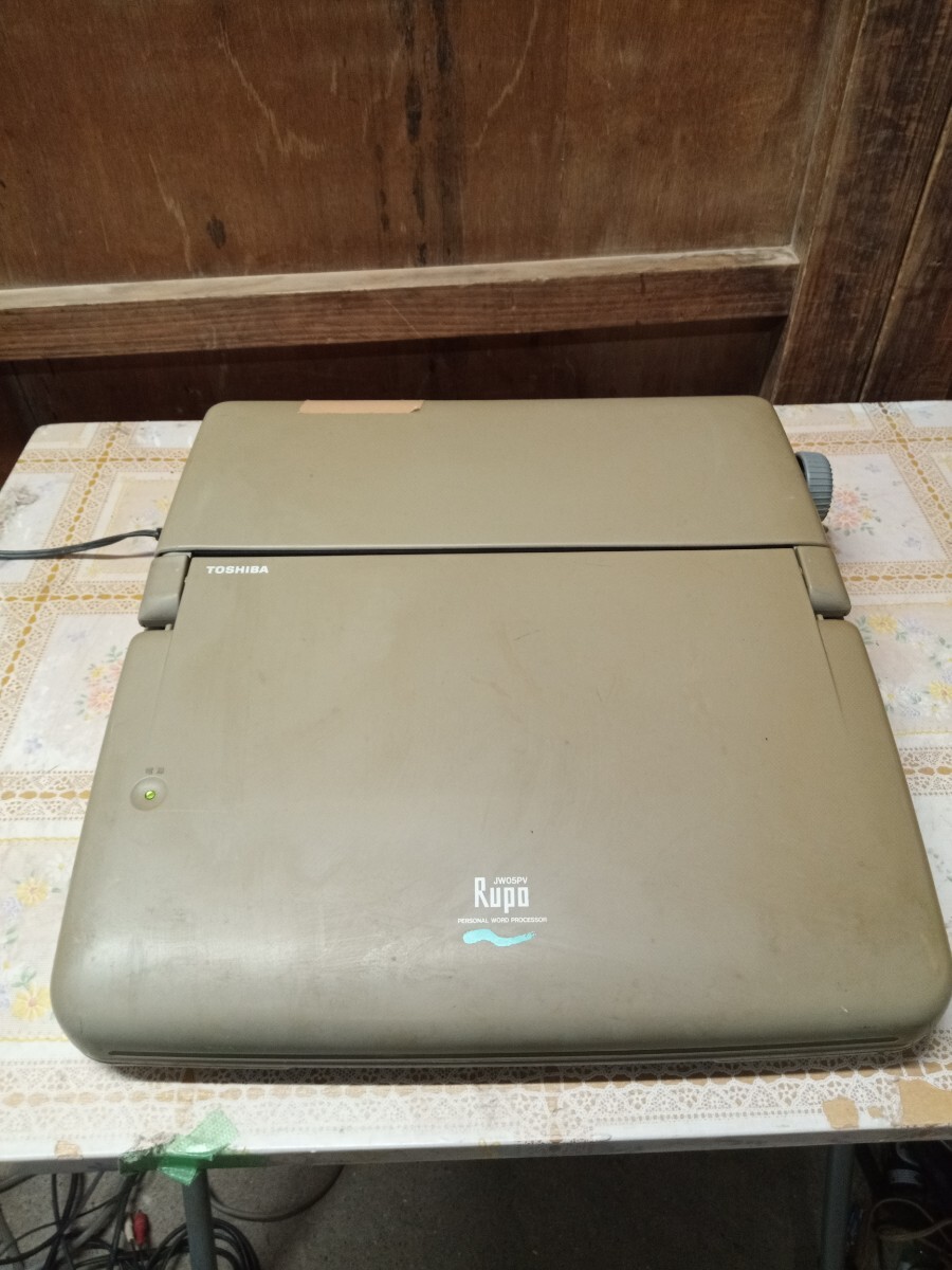 JW05PV TOSHIBA 東芝 ワープロ 通電ok 現状品 ジャンク品扱い JW05PV TOSHIBA 東芝 ワープロ 通電ok 現状品 ジャンク品扱い