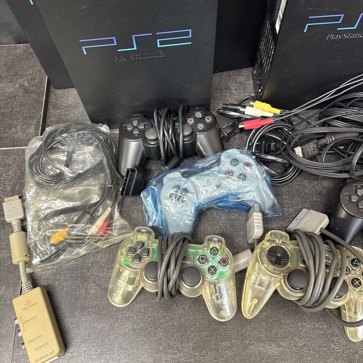 SONY PlayStation2 4台 まとめ SCPH-18000 SCPH-30000 SCPH SONY PlayStation2 4台 まとめ SCPH-18000 SCPH-30000 SCPH
