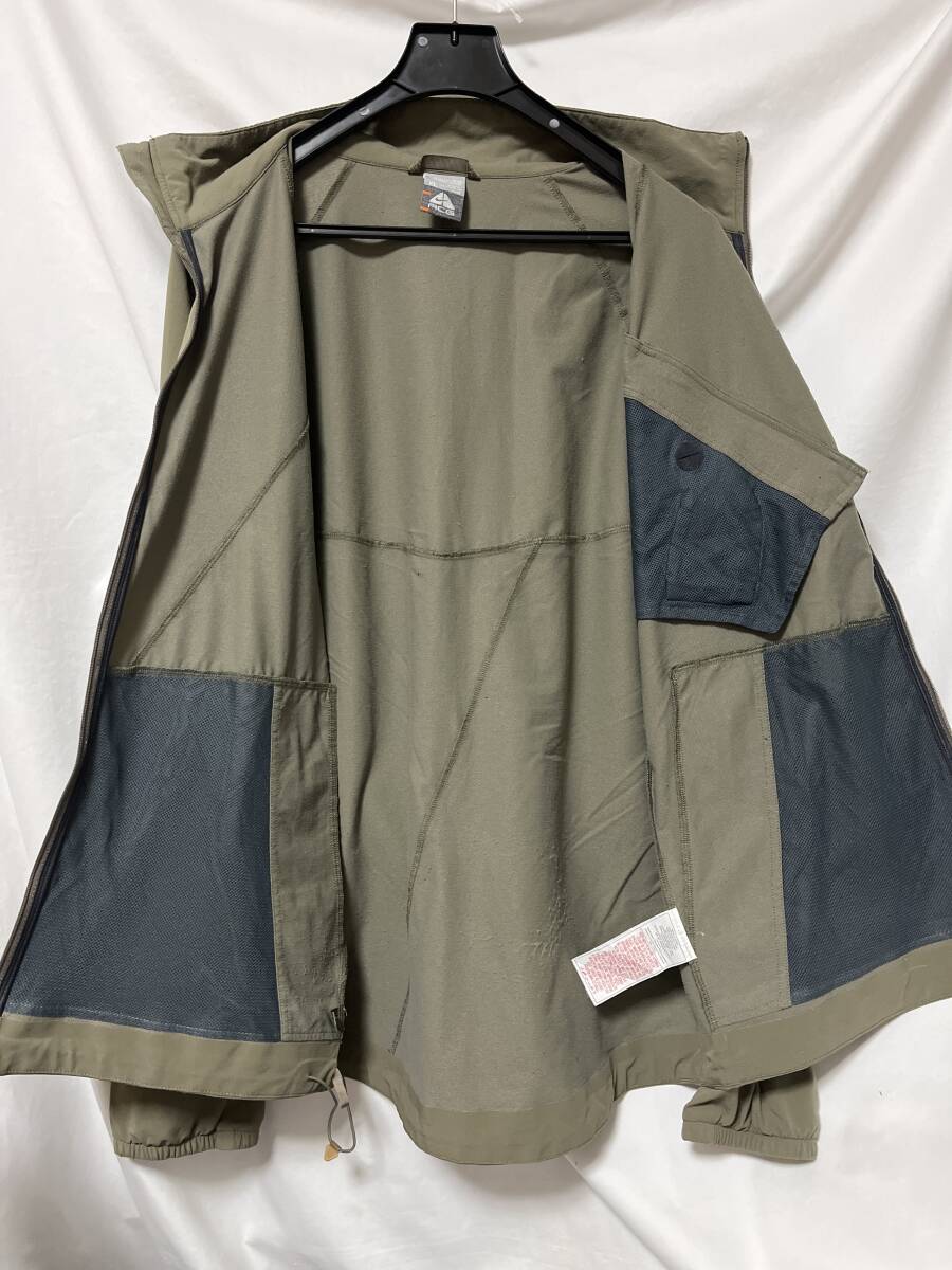 2008 00s NIKE ACG ソフトシェル ジャケット XL (243089-240)(P-3-15)_画像3