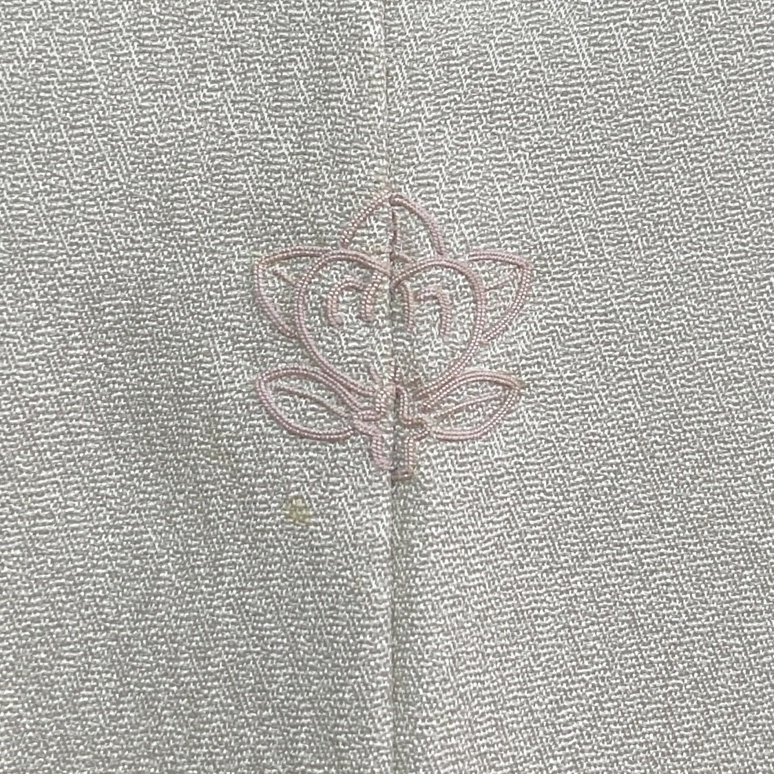 着物月花 総刺繍 相良刺繍 蘇州刺繍 品のある花 訪問着 正絹 着物月花 総刺繍 相良刺繍 蘇州刺繍 品のある花 訪問着 正絹