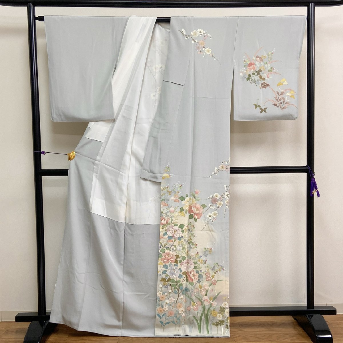 着物月花 総刺繍 蘇州刺繍 相良刺繍 ぼかし染 品のある花 訪問着 着物月花 総刺繍 蘇州刺繍 相良刺繍 ぼかし染 品のある花 訪問着