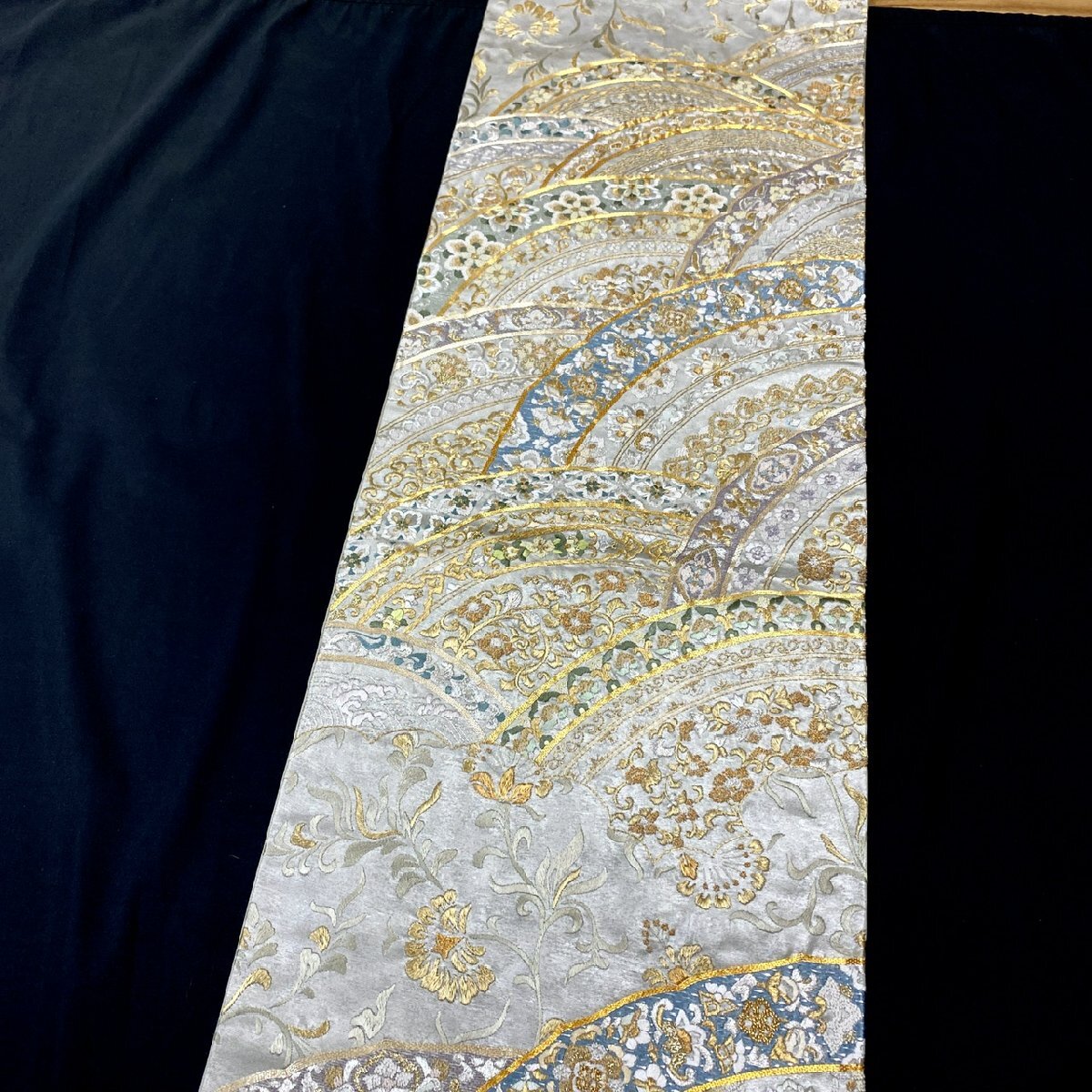着物月花 総刺繍 相良刺繍 蘇州刺繍 金駒刺繍 引箔 装飾華文様 着物月花 総刺繍 相良刺繍 蘇州刺繍 金駒刺繍 引箔 装飾華文様