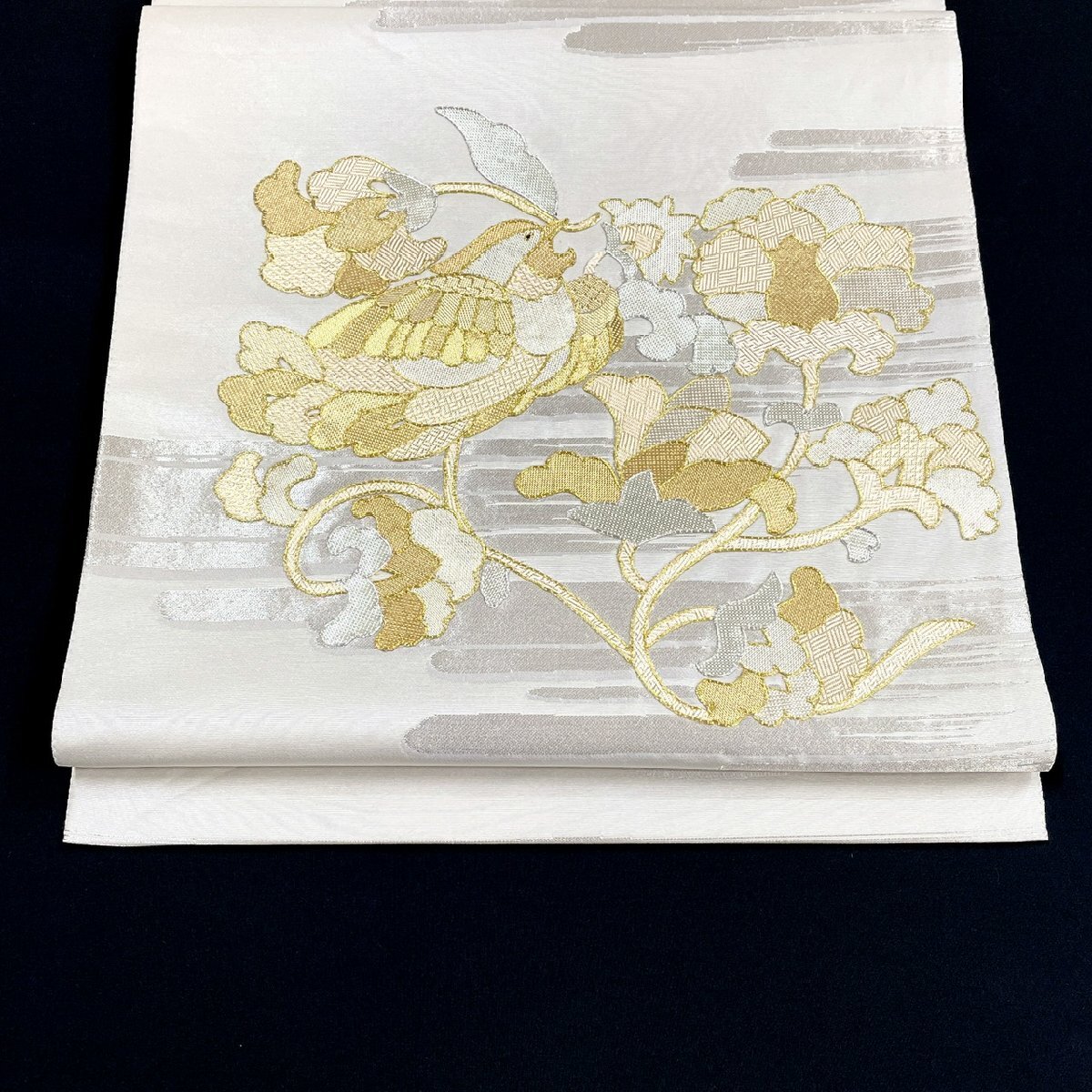 着物月花 金駒刺繍 佐賀錦 鴛鴦 唐花文様 袋帯 お太鼓柄 正絹 金 着物月花 金駒刺繍 佐賀錦 鴛鴦 唐花文様 袋帯 お太鼓柄 正絹 金