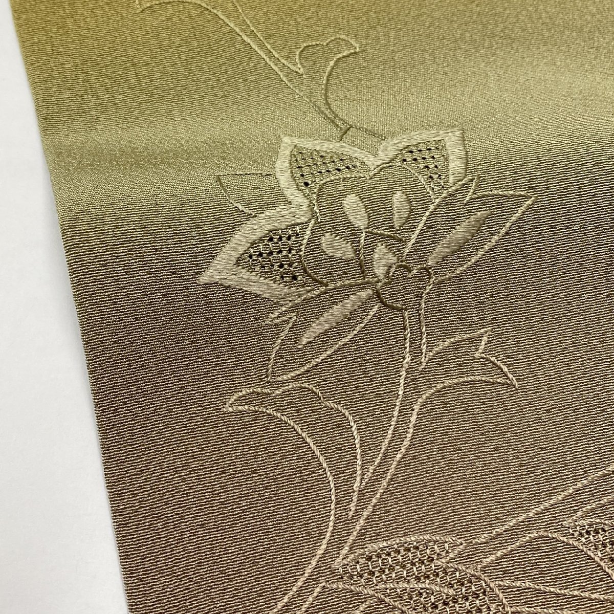 着物月花 総刺繍 仙頭刺繍 蘇州刺繍 ぼかし染 品のある花 訪問着 着物月花 総刺繍 仙頭刺繍 蘇州刺繍 ぼかし染 品のある花 訪問着