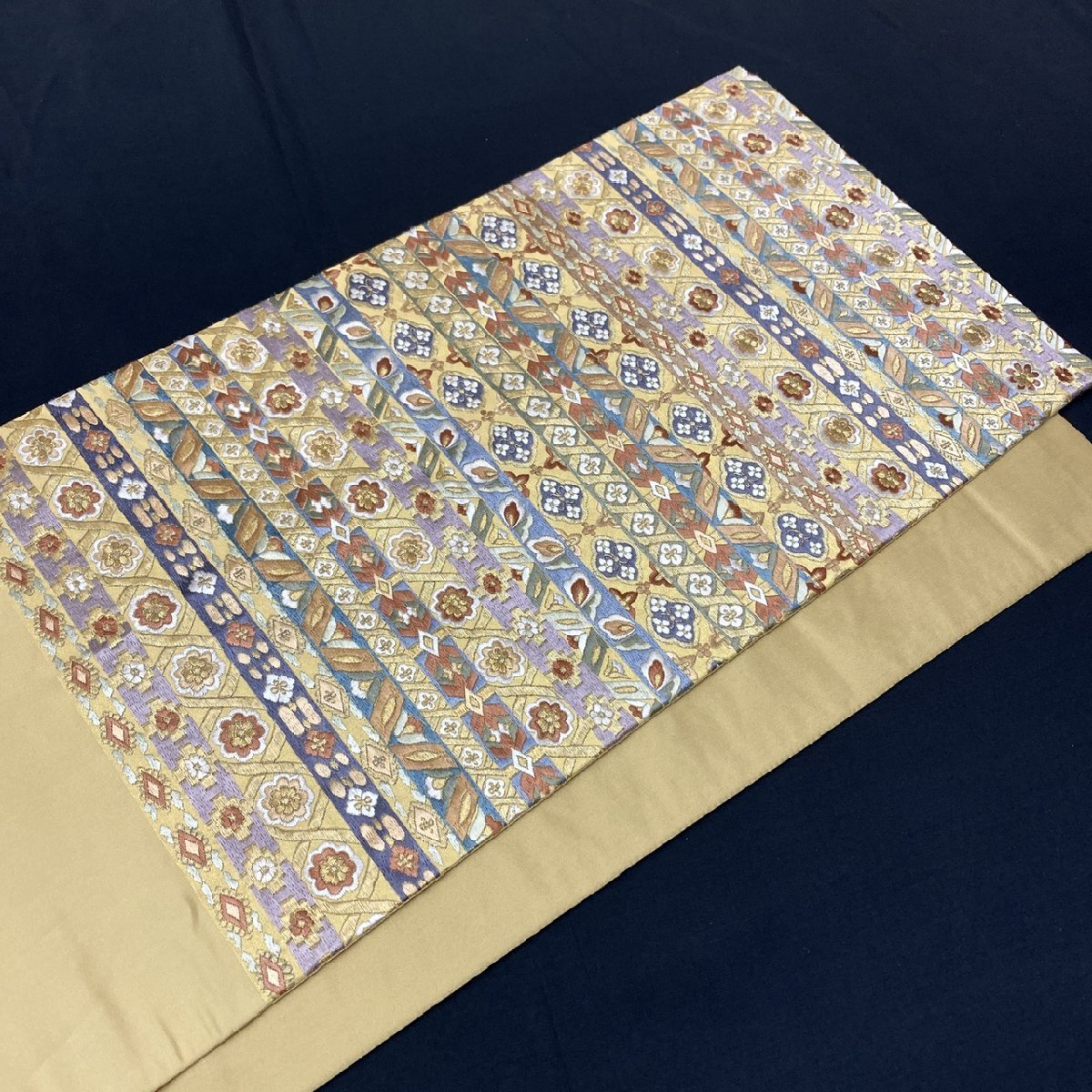 着物月花 総刺繍 蘇州刺繍 引箔 装飾華文様 袋帯 六通柄 正絹 着物月花 総刺繍 蘇州刺繍 引箔 装飾華文様 袋帯 六通柄 正絹