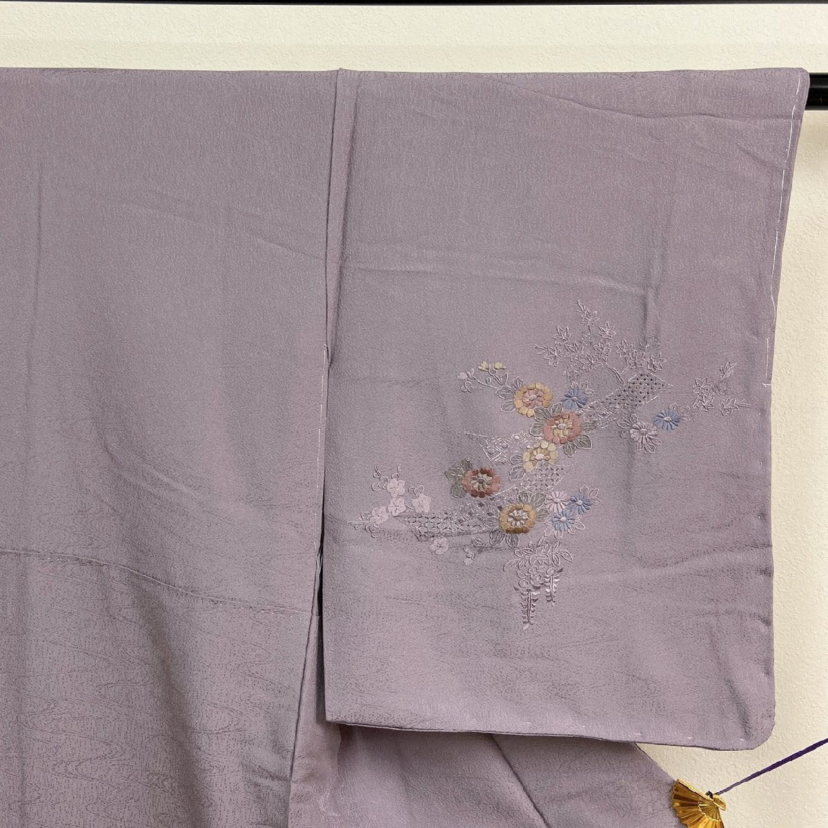 着物月花 総刺繍 仙頭刺繍 蘇州刺繍 品のある花 訪問着 未使用品 着物月花 総刺繍 仙頭刺繍 蘇州刺繍 品のある花 訪問着 未使用品