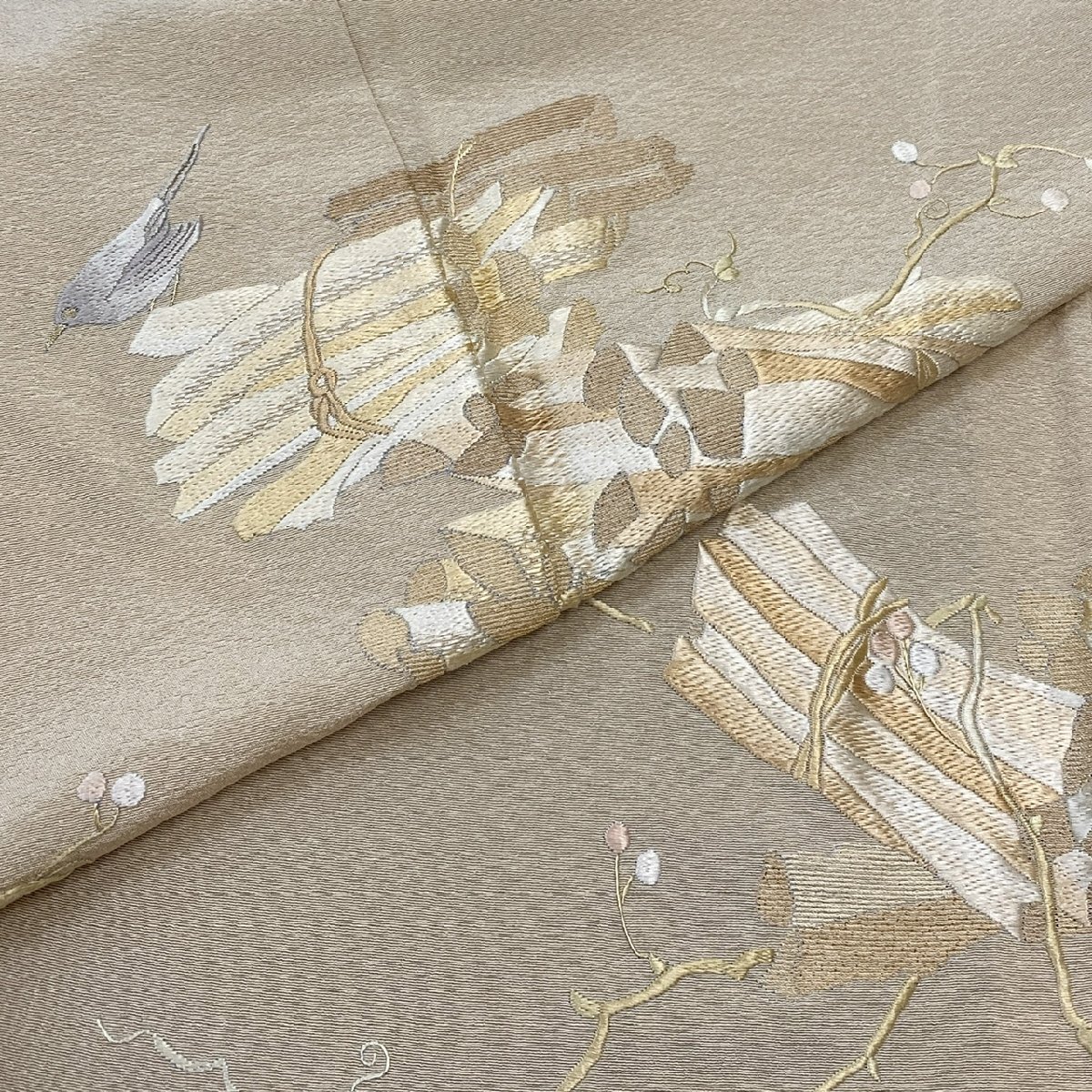 着物月花 総刺繍 蘇州刺繍 薪 小鳥 単衣 訪問着 正絹 ガード加工 着物月花 総刺繍 蘇州刺繍 薪 小鳥 単衣 訪問着 正絹 ガード加工