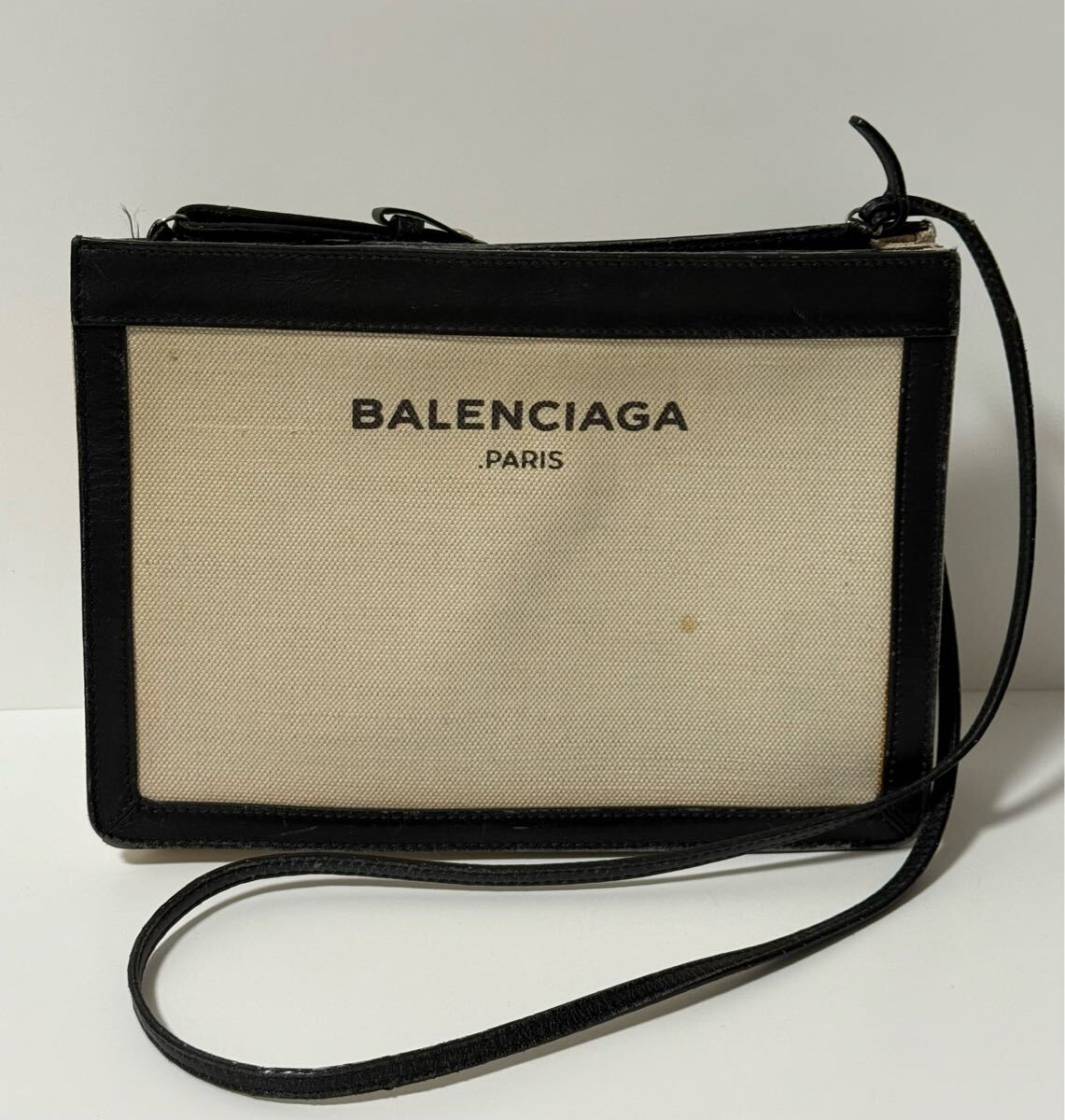36 BALENCIAGA バレンシアガ ネイビーポシェット ミニショルダー 36 BALENCIAGA バレンシアガ ネイビーポシェット ミニショルダー