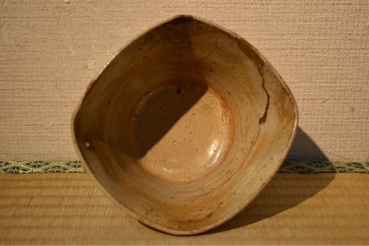 GE】Y784【コレクター所蔵品】時代 古美濃茶碗/日本美術 美濃焼 GE】Y784【コレクター所蔵品】時代 古美濃茶碗/日本美術 美濃焼